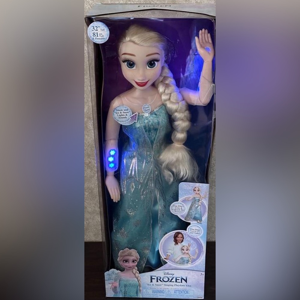 COPY - Disney Frozen Playdate Elsa Doll 32 In Toy Doll Playset